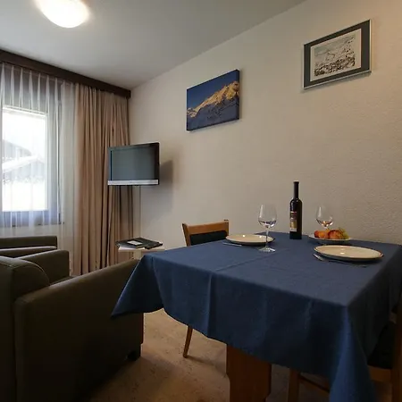 Apartament Haus *